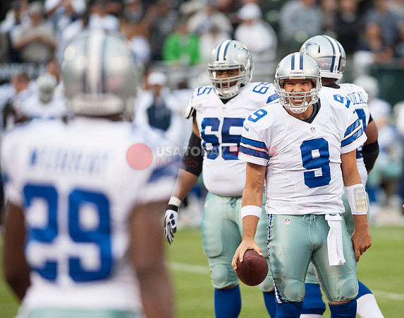 NFL: Preseason-Dallas Cowboys at Oakland Raiders