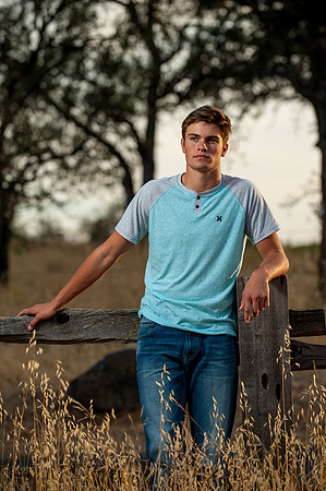 Senior Photo Session with Nolan Winter