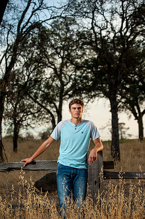 Senior Photo Session with Nolan Winter