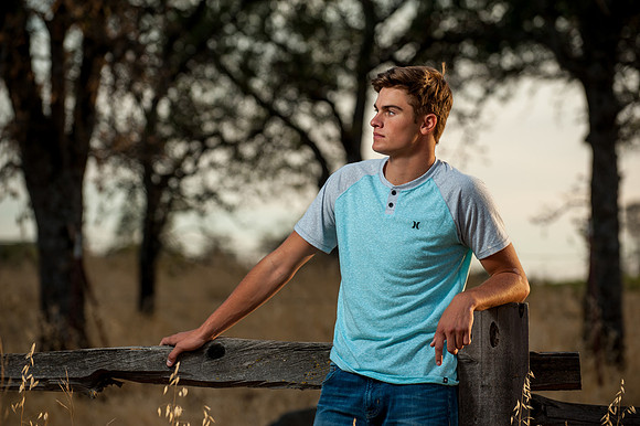 Senior Photo Session with Nolan Winter