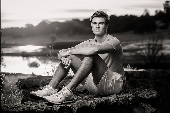Senior Photo Session with Nolan Winter