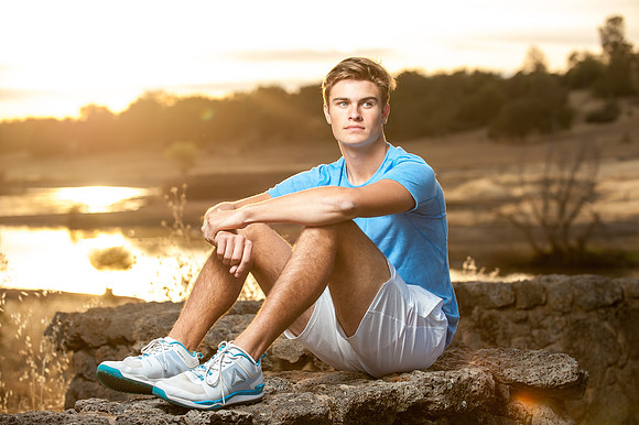 Senior Photo Session with Nolan Winter